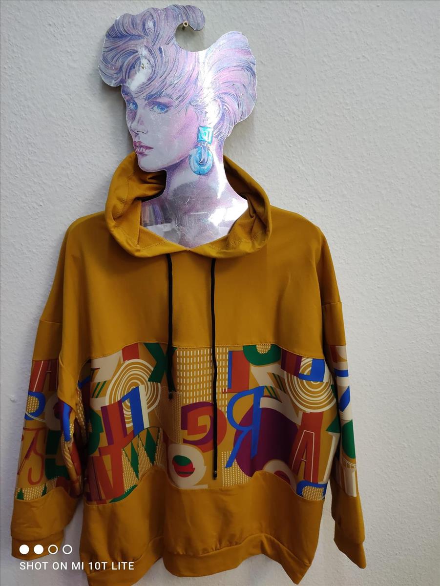 Pulli Mit Kapuze — Art. 38, JS Moden Art. 38